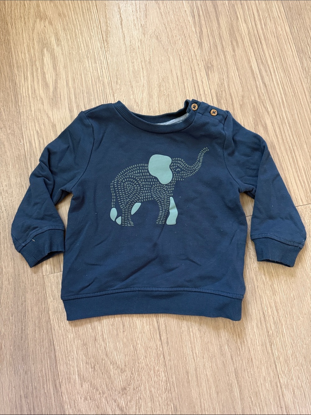 Max Studio Navy Sweatshirt with Mint Elephant Graphic Size 12 Months